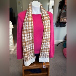 Timberland NWT’s Buffalo Plaid Knit Scarf